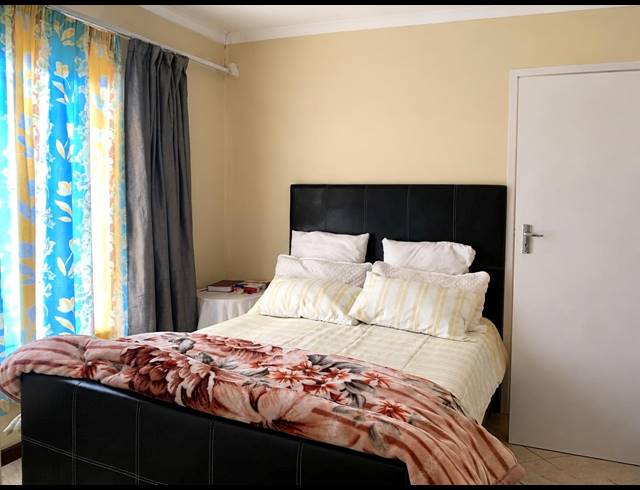 3 BEDROOM FREESTANDING FOR SALE IN BERGSIG